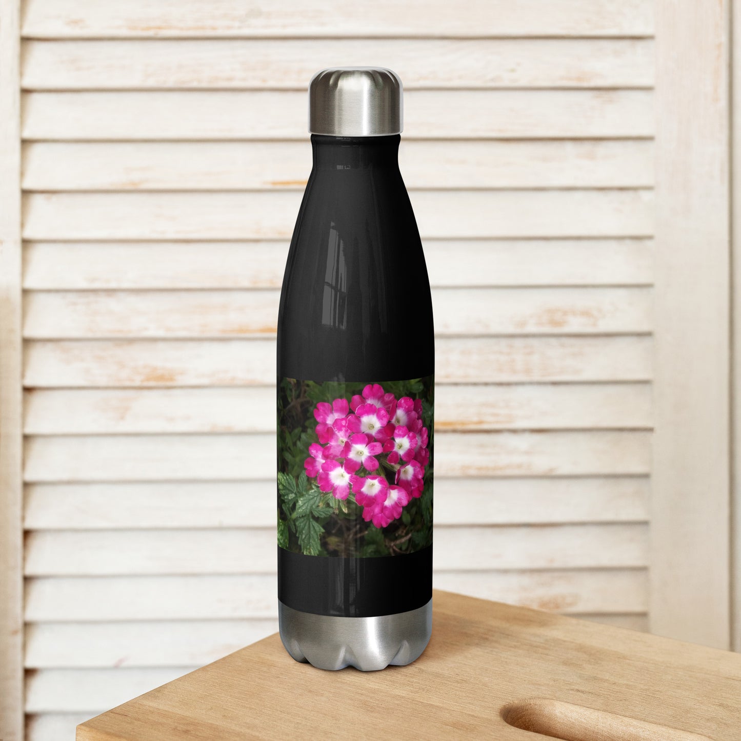 Stainless steel water bottle