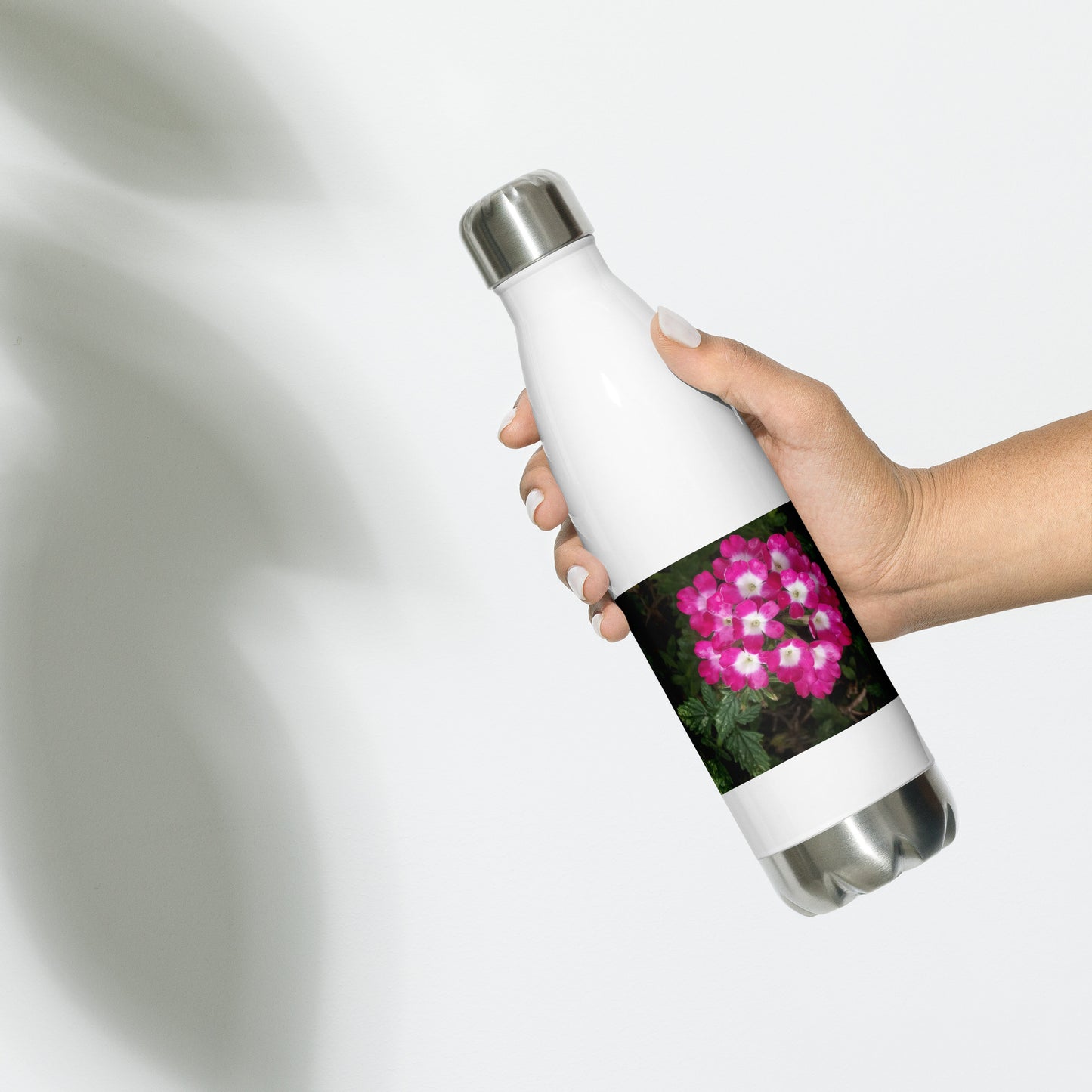 Stainless steel water bottle