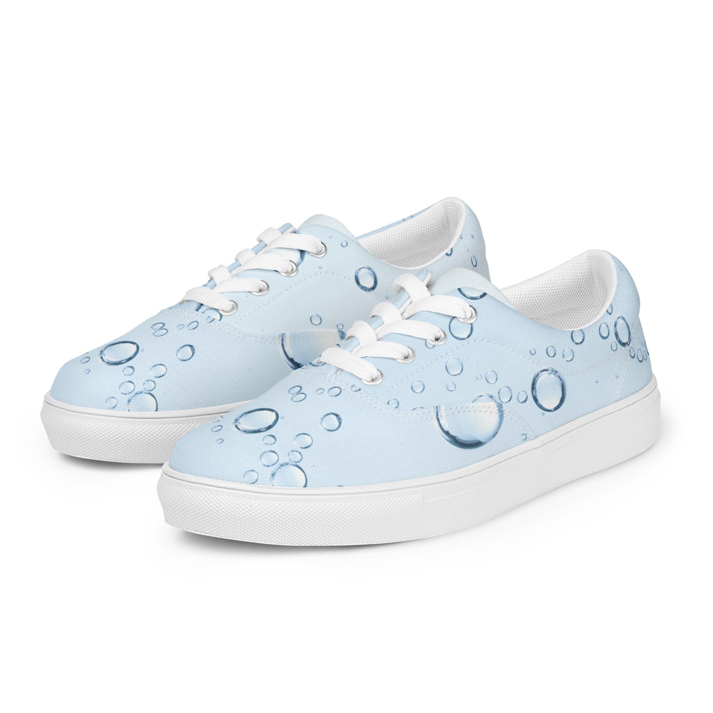 Women’s lace-up canvas shoes
