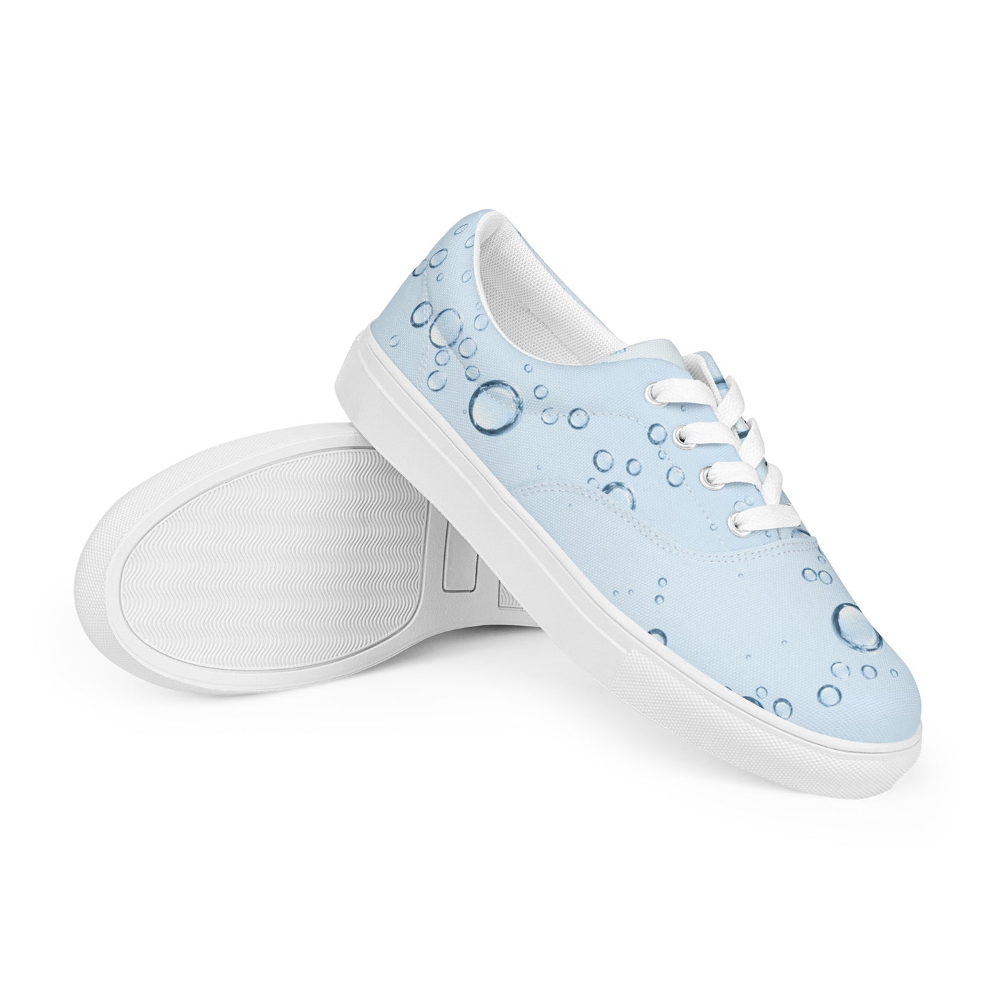 Women’s lace-up canvas shoes